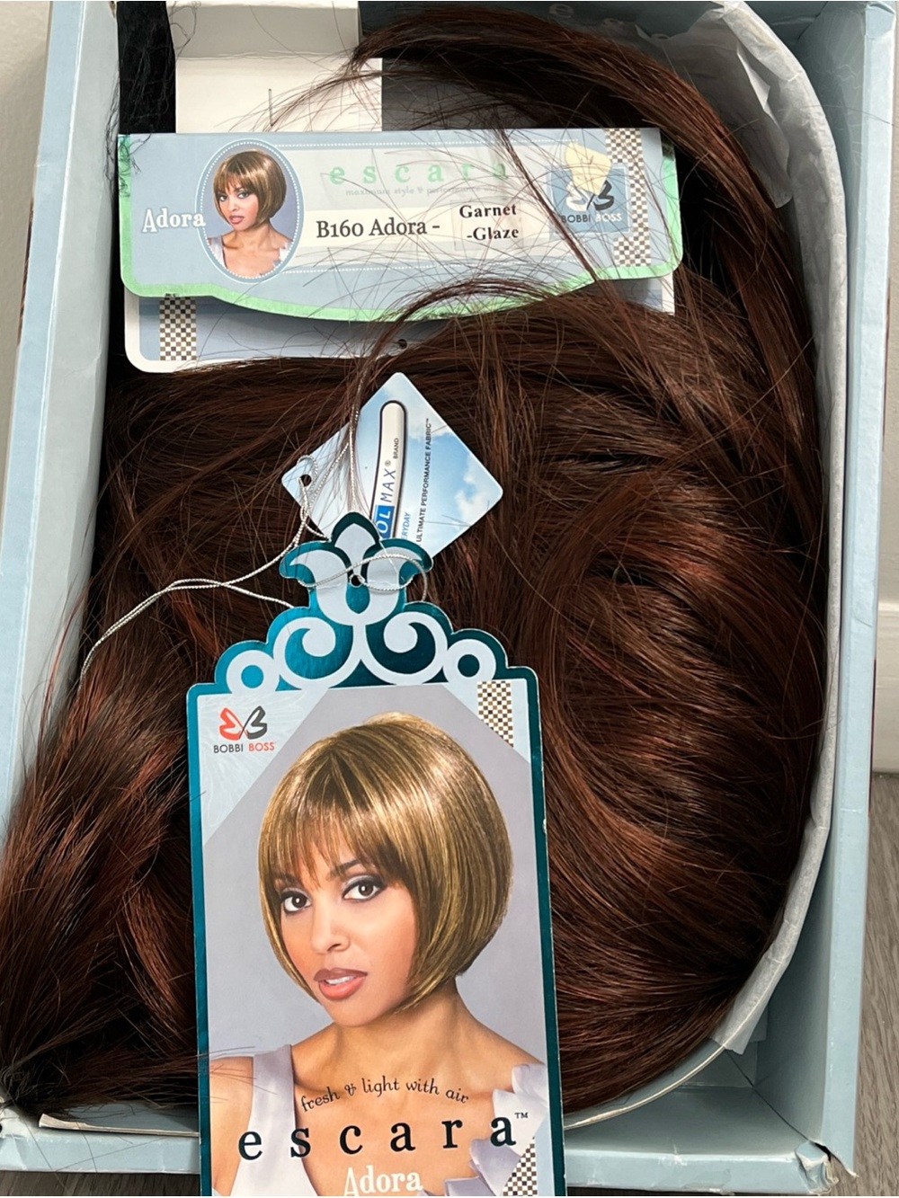 Bobbi Boss Escara wig B160 Adora - garnet glaze new